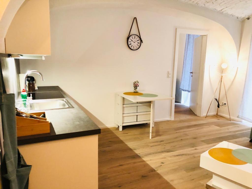 וינה Atelier - Apartment With Garden מראה חיצוני תמונה